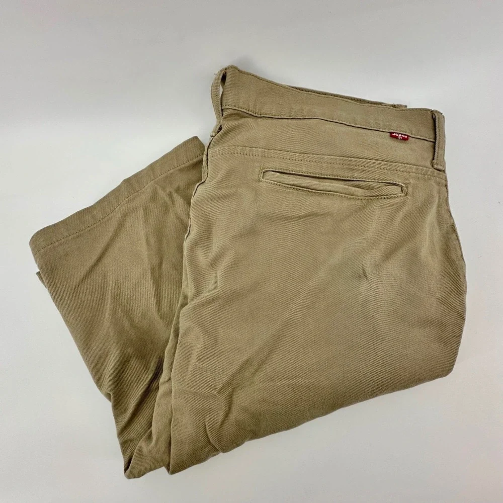 Levis 511 Slim Fit Chino Shorts Mens W38 Tan‎ Khaki Button Fly 22666-0001